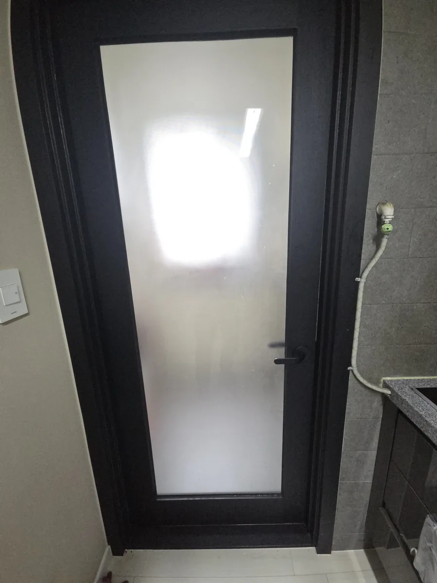 문 안 닫힘 수리 시공
